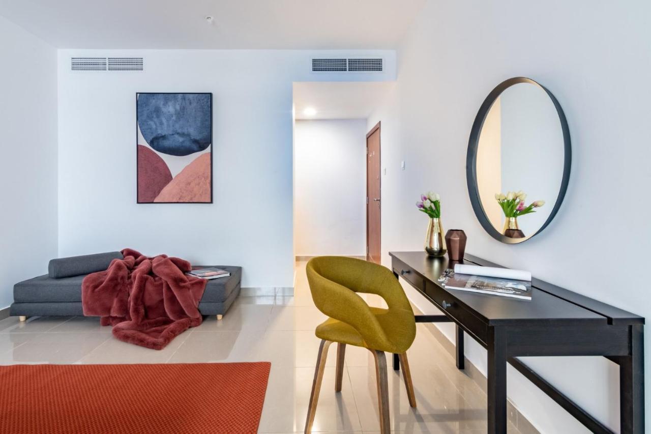 The Smart Concierge - Plaza Residences Dubai Dış mekan fotoğraf